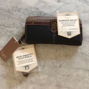 Born Concept leather charging wallet NWT